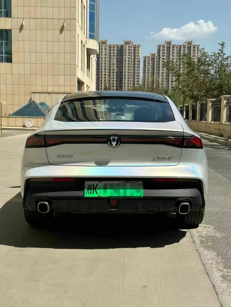 包頭23年長安汽車UNI-V4