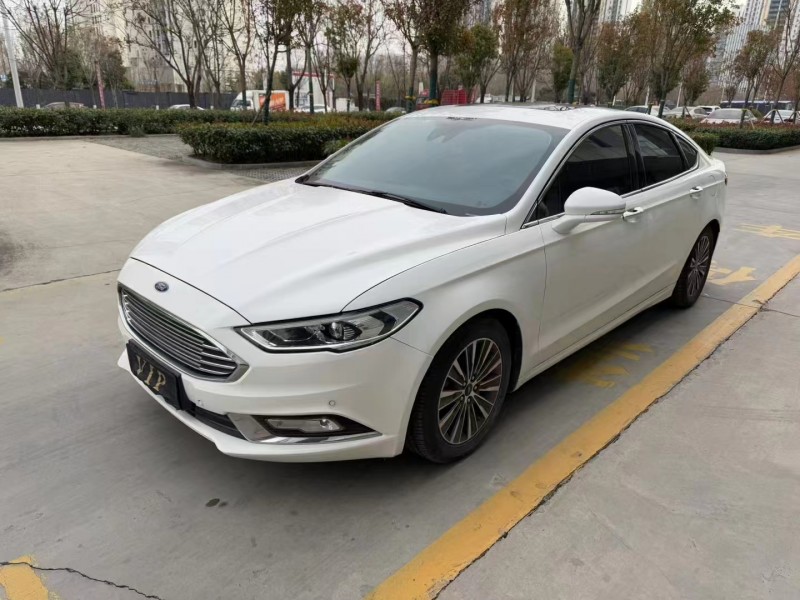 济宁18年福特蒙迪欧3