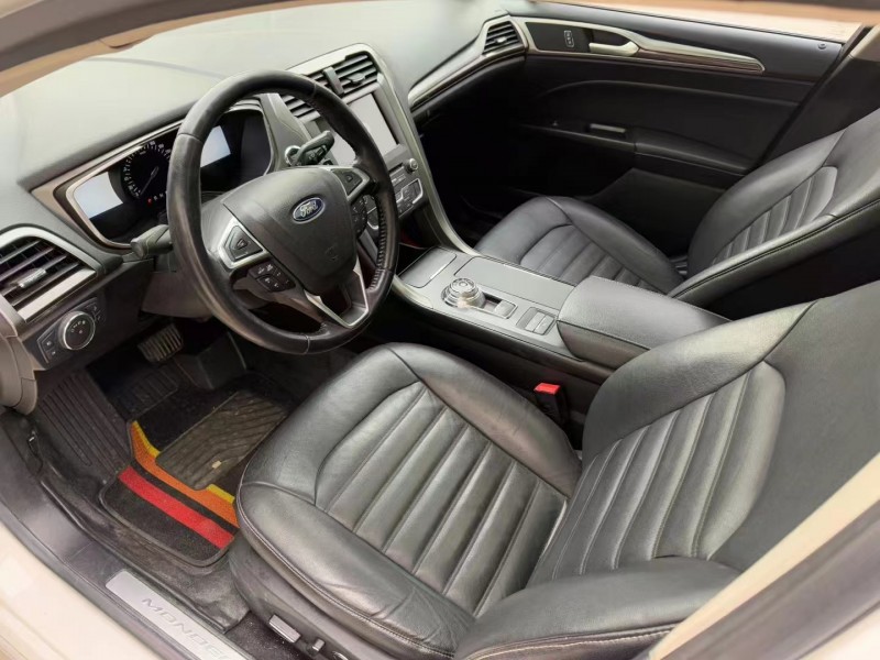 济宁18年福特蒙迪欧4