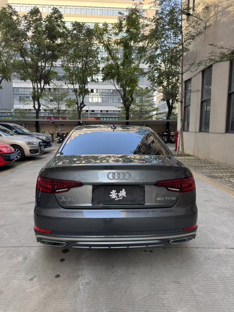 佛山19年奥迪A4L5