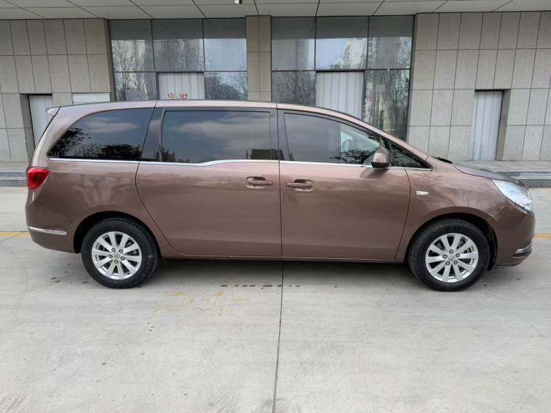 济宁19年别克GL88