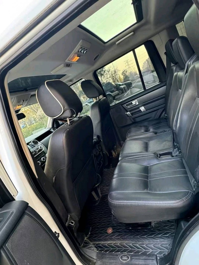 青岛16年路虎发现5