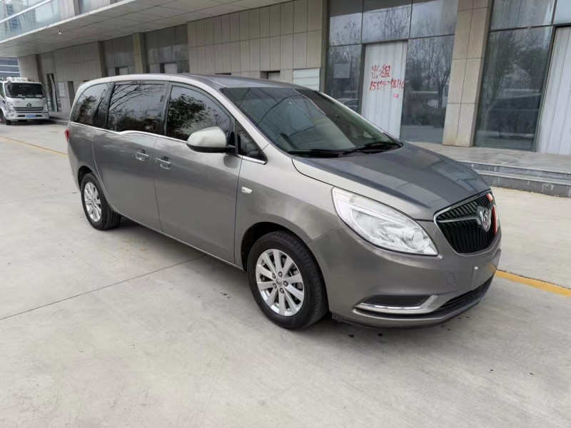 济宁18年别克GL82