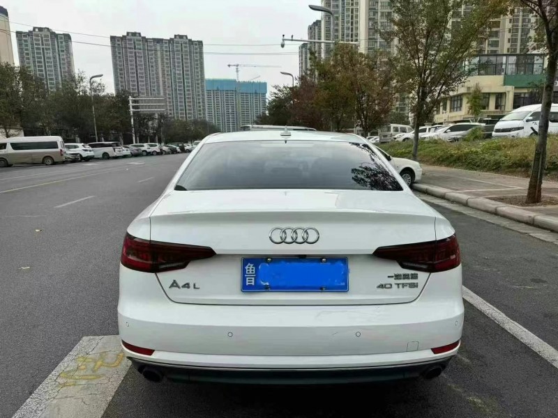 鄭州18年奧迪A4L8