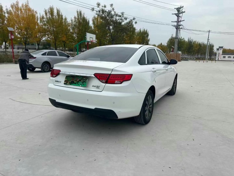 徐州23年吉利帝豪8
