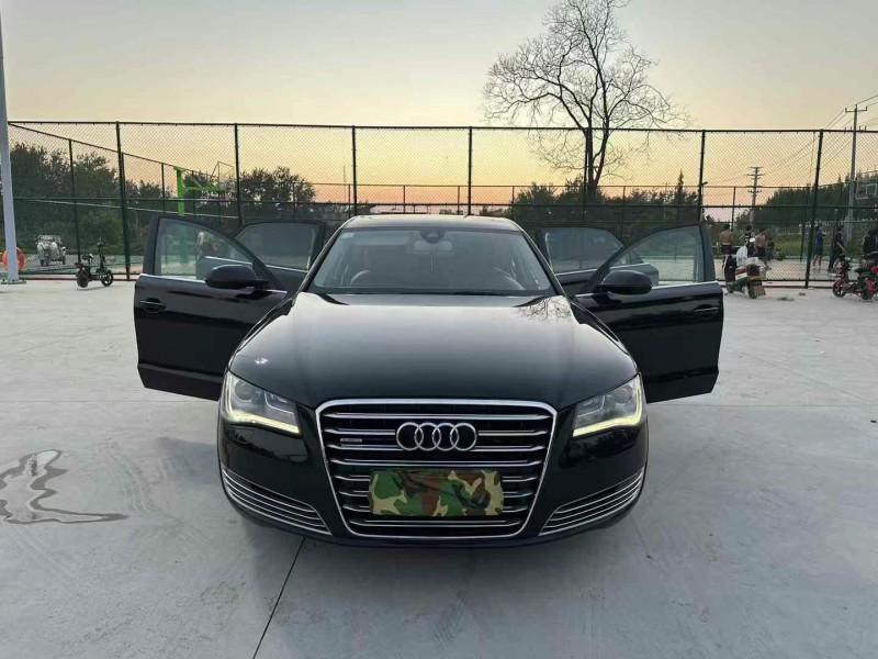 徐州13年奥迪A8L7