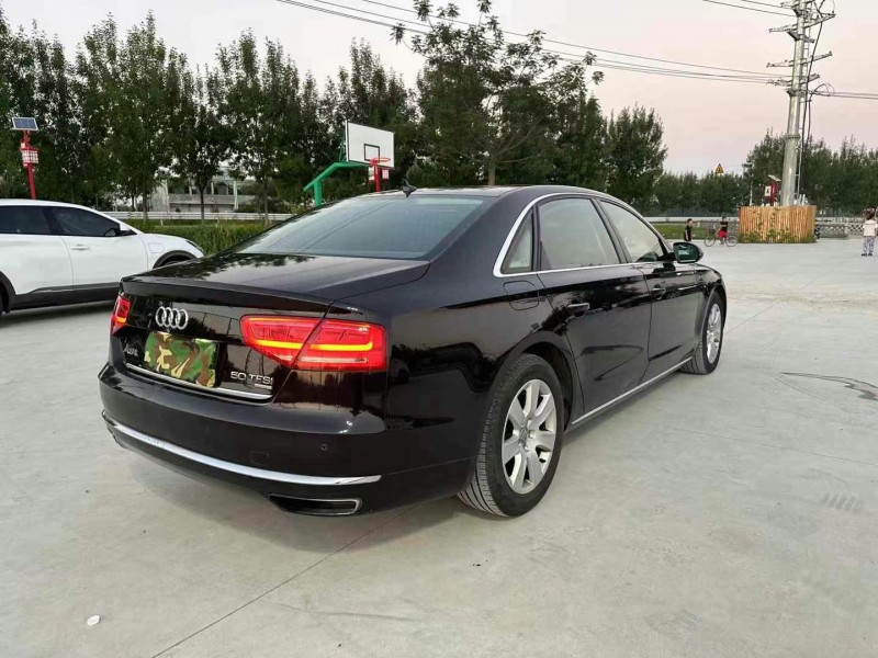 徐州13年奥迪A8L8