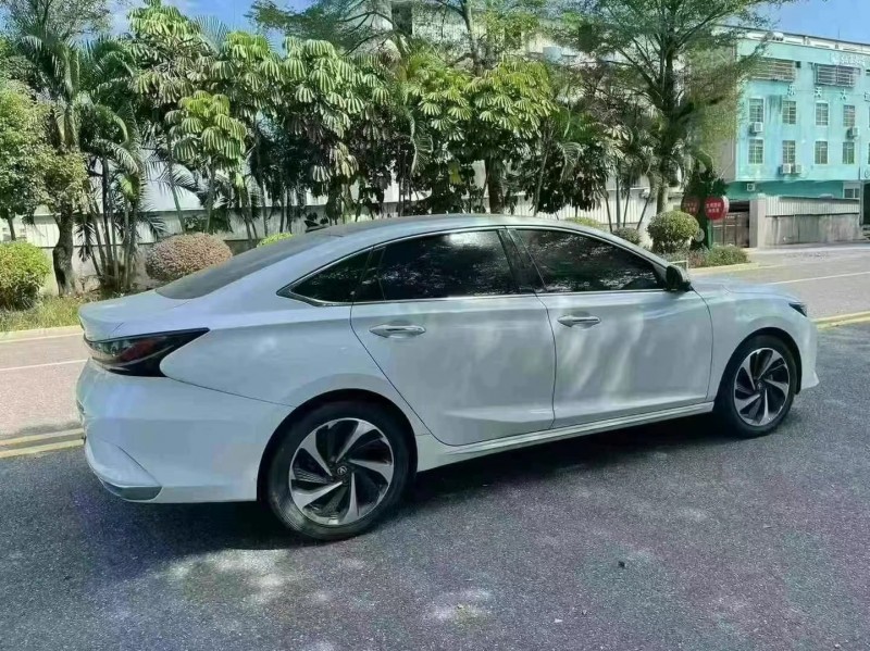 佛山23年长安汽车锐程5