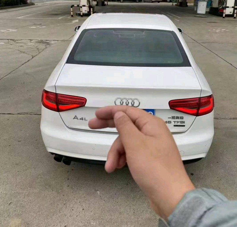 徐州15年奥迪A4L9