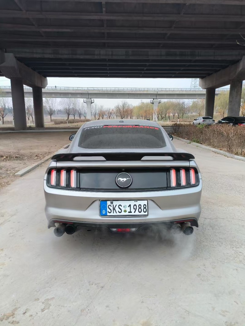 青岛18年福特野马9