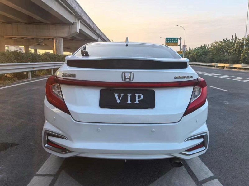 广州16年本田竞瑞5