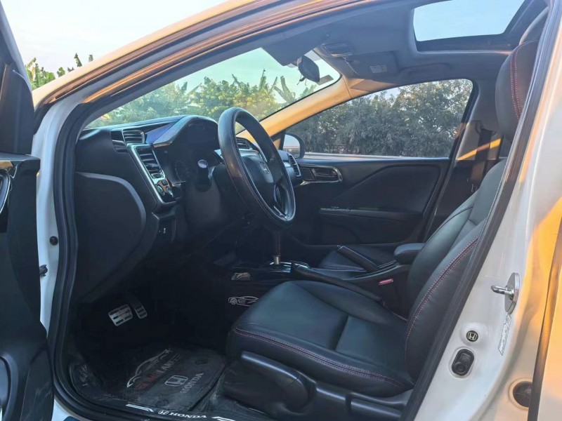 广州16年本田竞瑞7