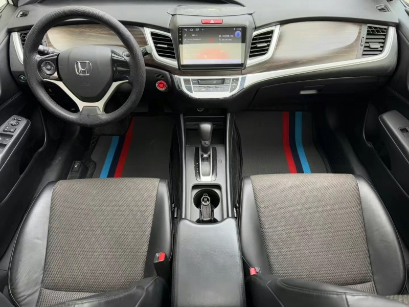 济宁18年本田杰德4