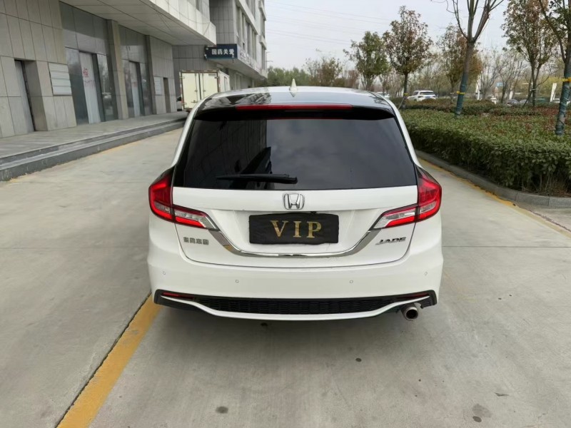 济宁18年本田杰德9