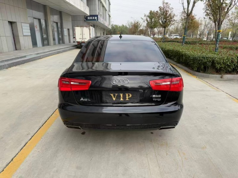 济宁15年奥迪A6L9