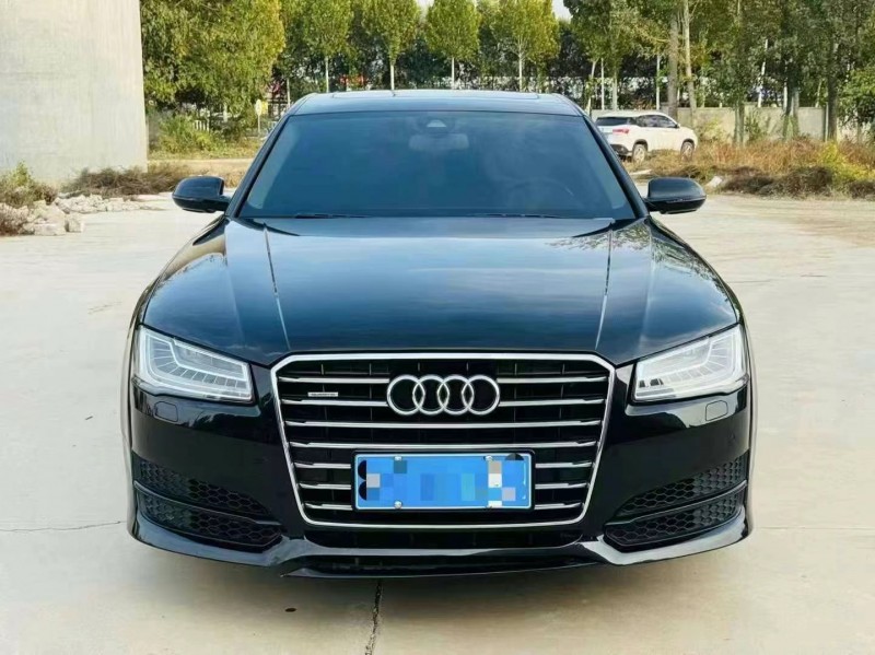 济宁18年奥迪A8L1