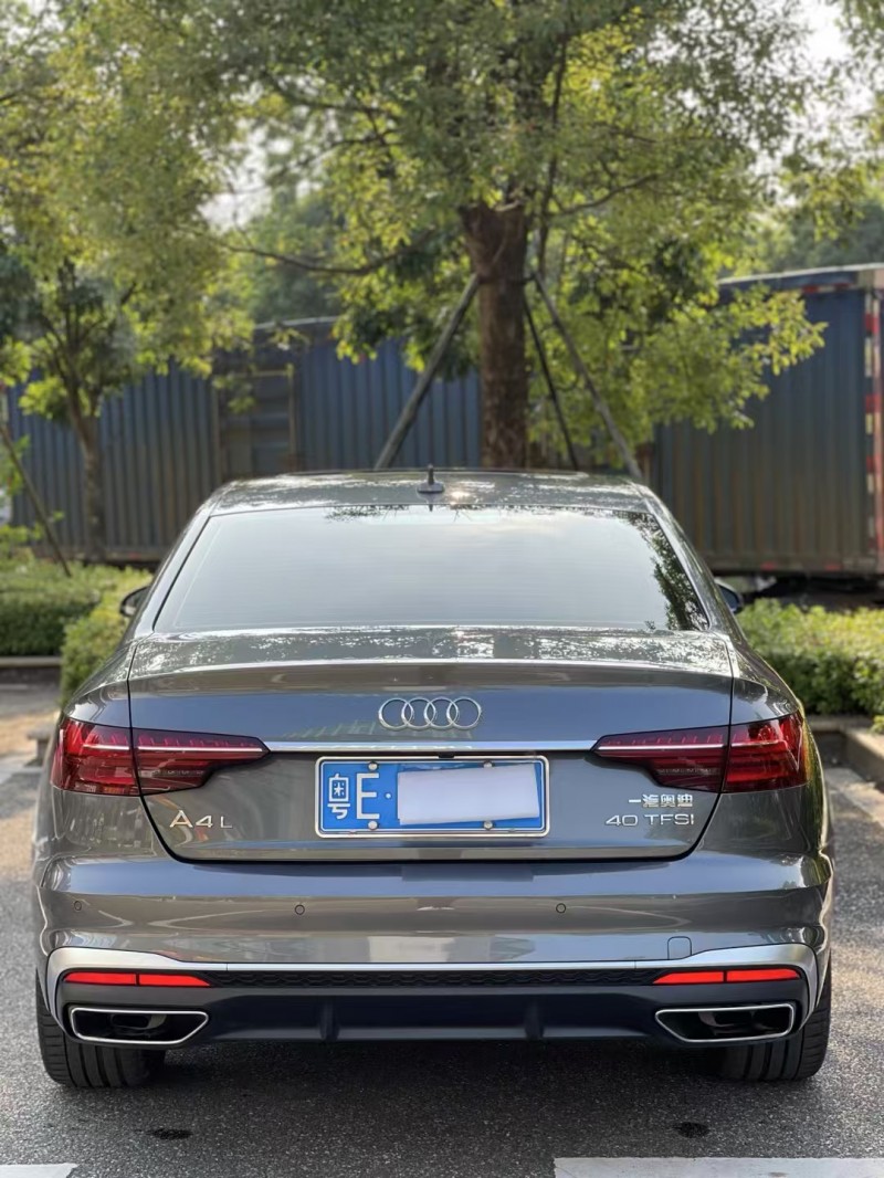 广州22年奥迪A4L9