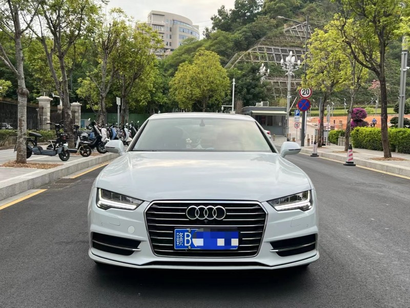 深圳18年奧迪A7L1