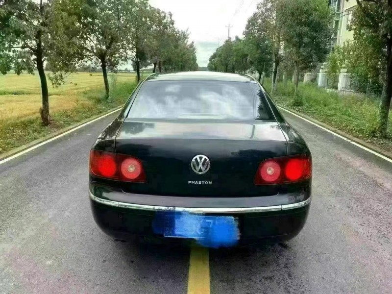 盐城10年大众辉腾2