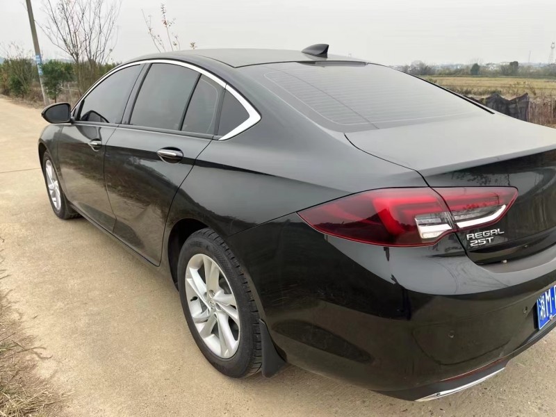 益阳24年别克君威9