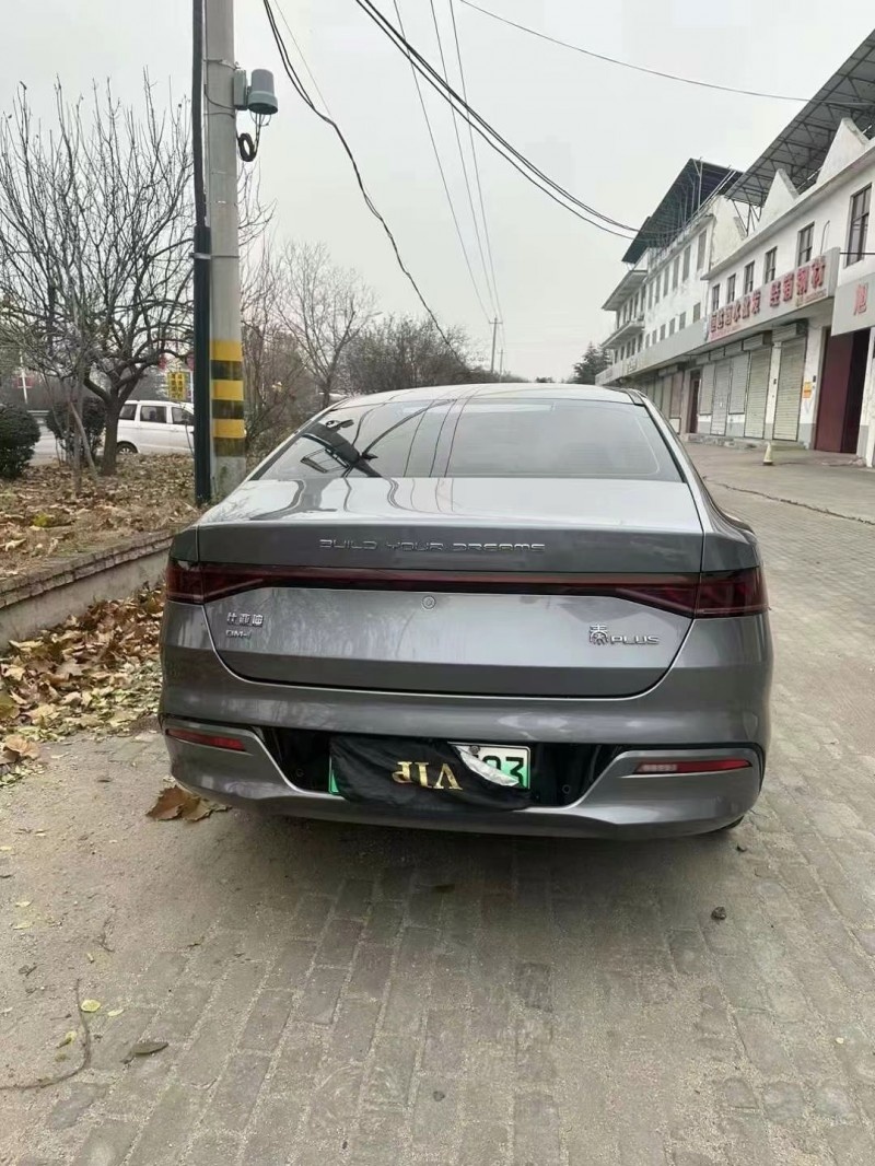 济宁23年比亚迪秦4