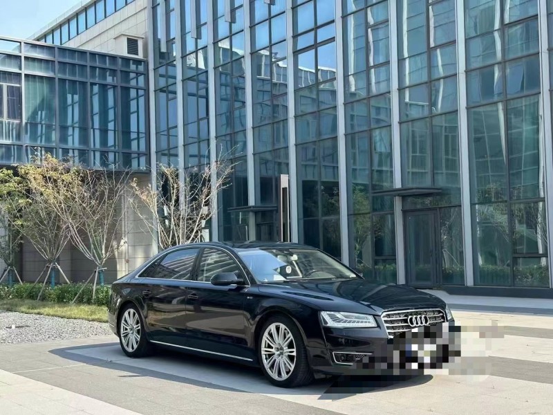 青岛11年奥迪A8L2