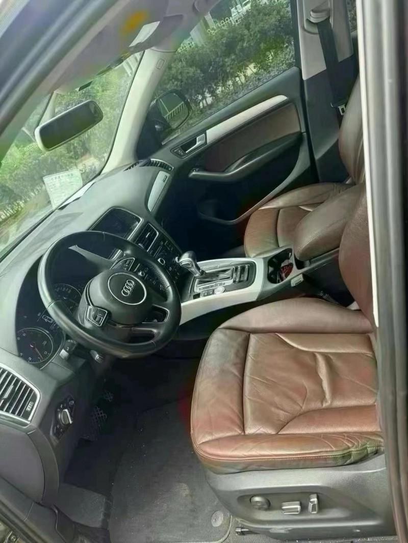 青岛14年奥迪Q54