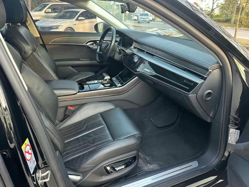 徐州20年奥迪A8L8