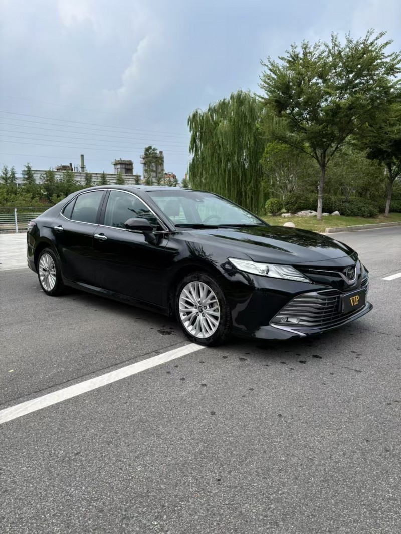 宿遷20年豐田凱美瑞3