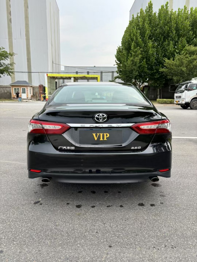 宿遷20年豐田凱美瑞9