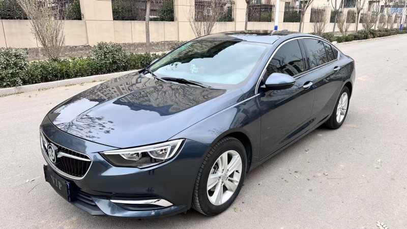 济宁20年别克君威2