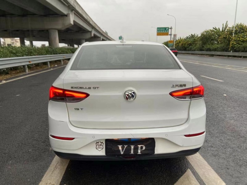 广州19年别克英朗5