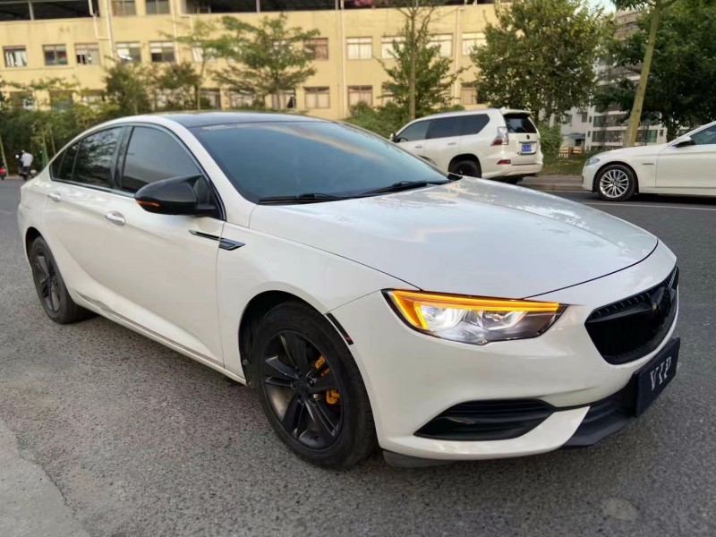 广州18年别克君威4