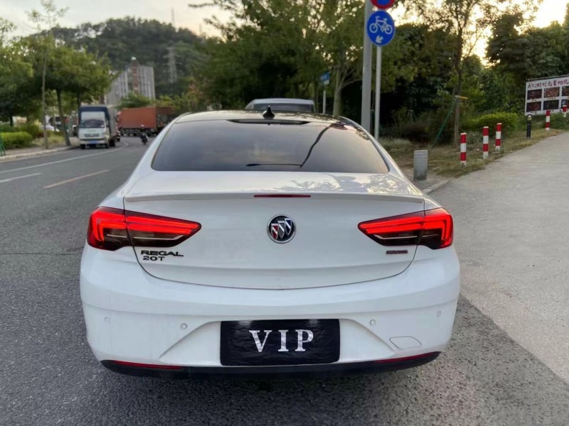 广州18年别克君威6