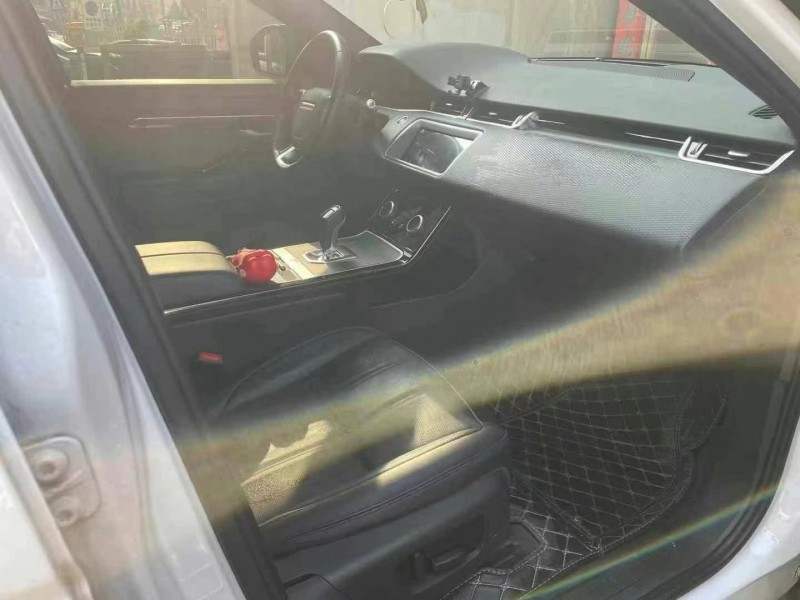 枣庄19年路虎极光5