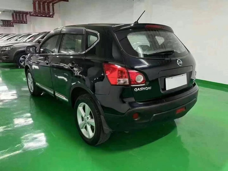 邵阳14年日产逍客4