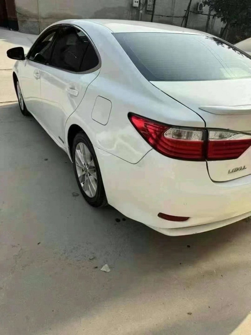 保定15年雷克萨斯ES5