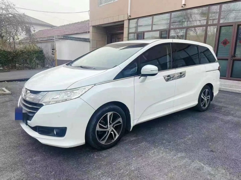 济宁16年本田奥德赛2