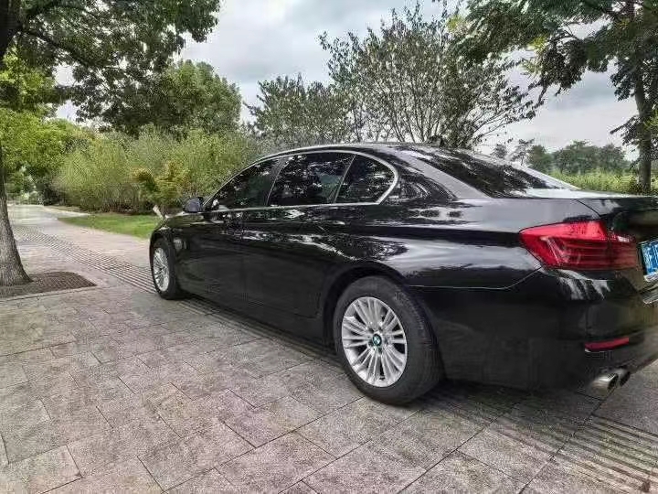 金華14年寶馬5系9