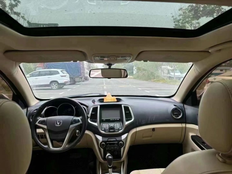 菏泽15年长安汽车逸动3