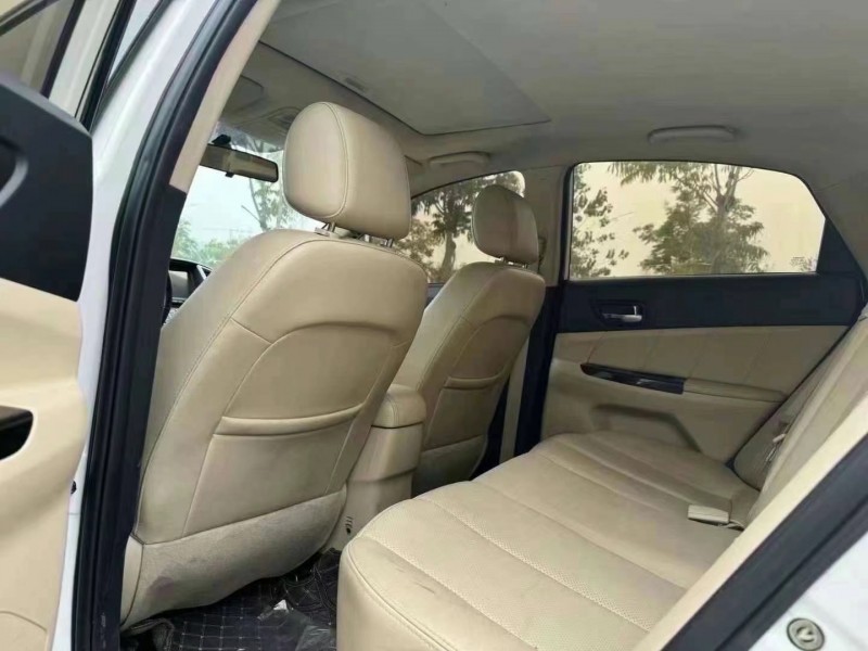 菏泽15年长安汽车逸动5