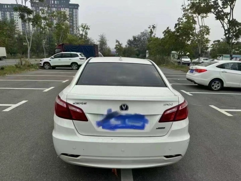 菏泽15年长安汽车逸动7