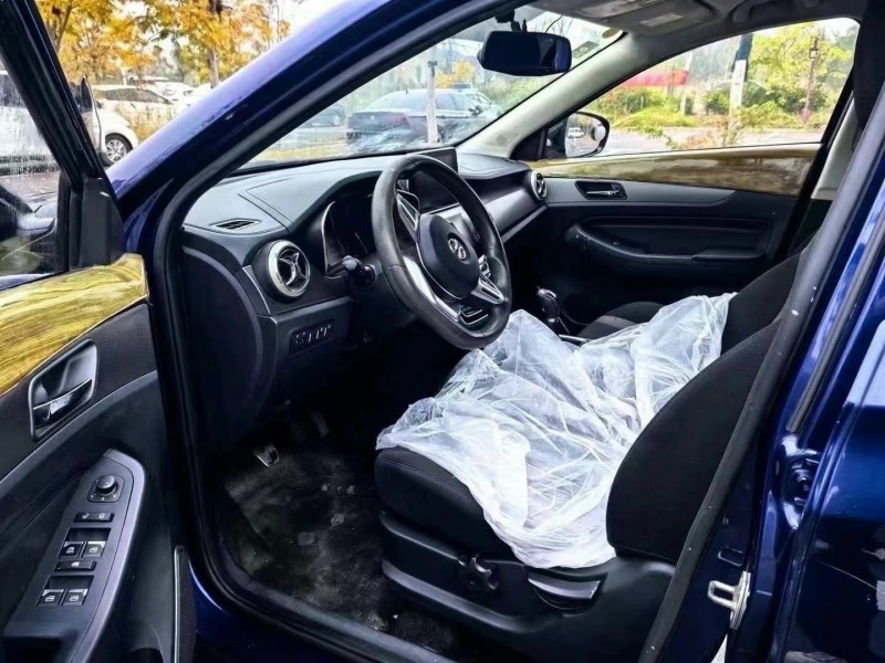 菏泽19年北汽绅宝智行2