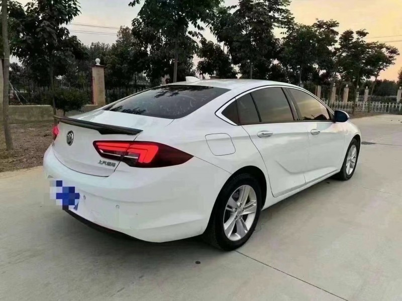 菏泽18年别克君威9