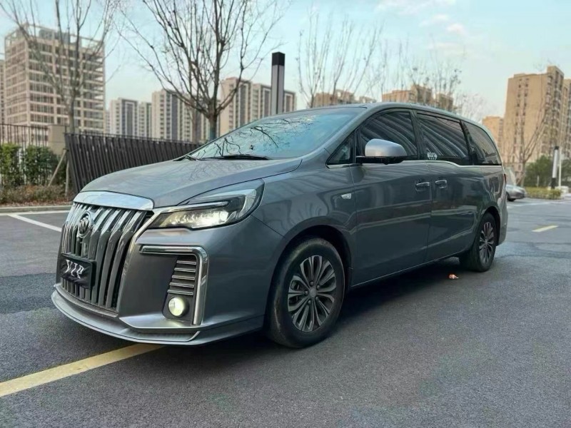 青岛20年别克GL84