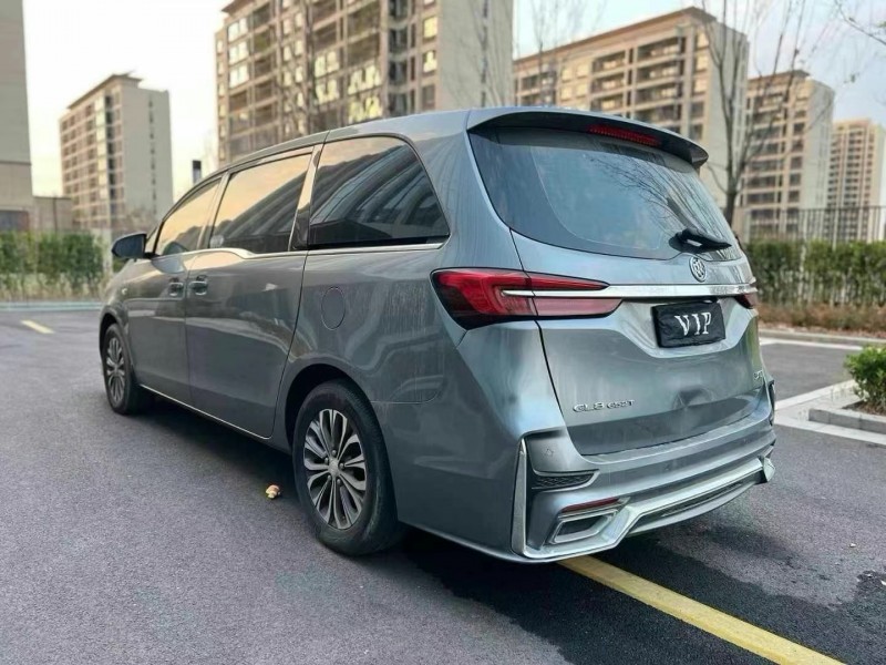 青岛20年别克GL86