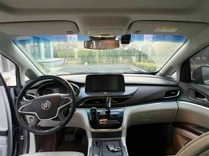 青岛20年别克GL89