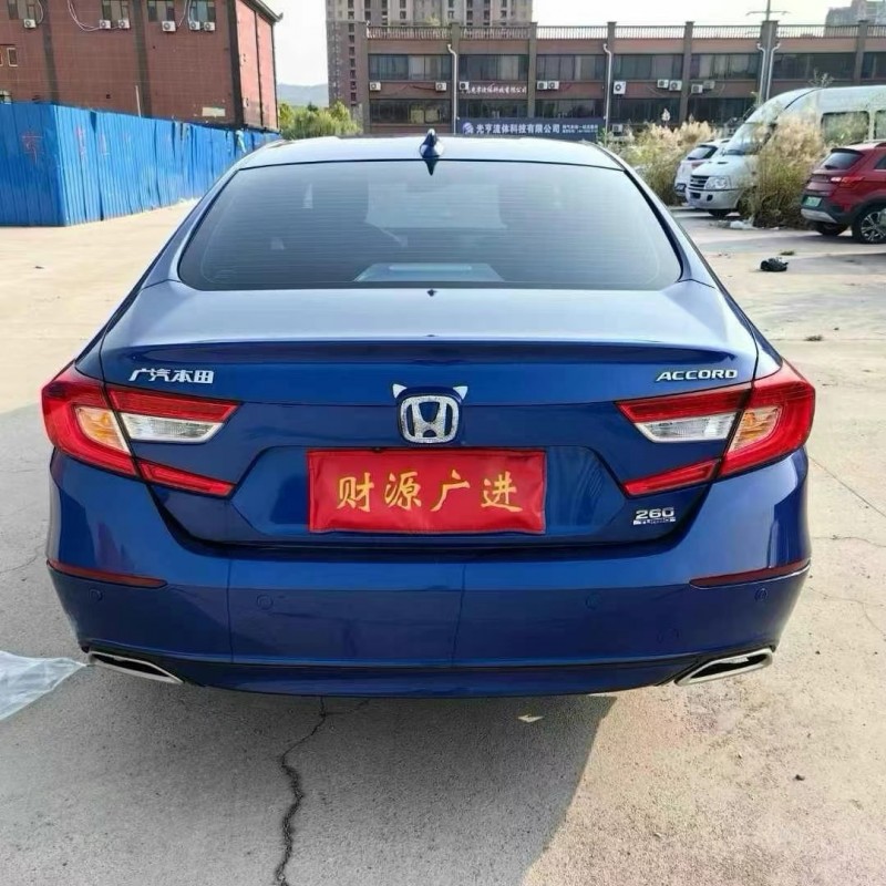 济宁20年本田雅阁6