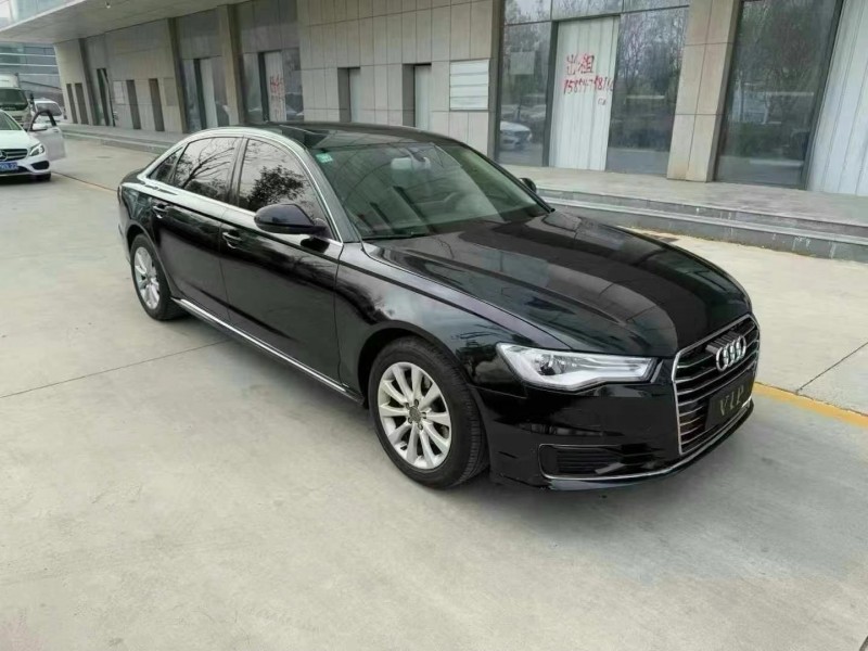 济宁16年奥迪A6L8