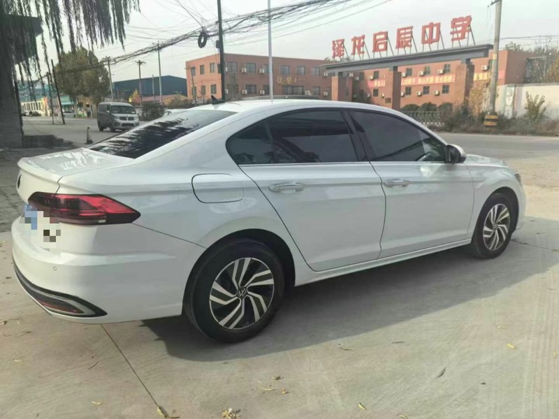 保定22年大众宝来8